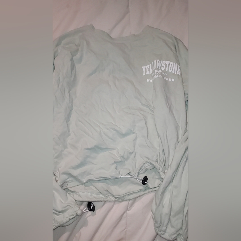 Yellowstone National Park Sweatshirt - Light Green